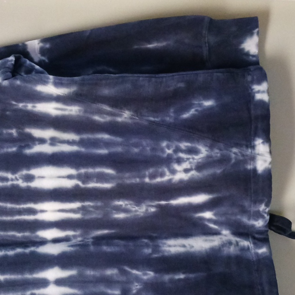 C&C California Tie Dye Blue White Sweatshirt Size L - Picture 12 of 15
